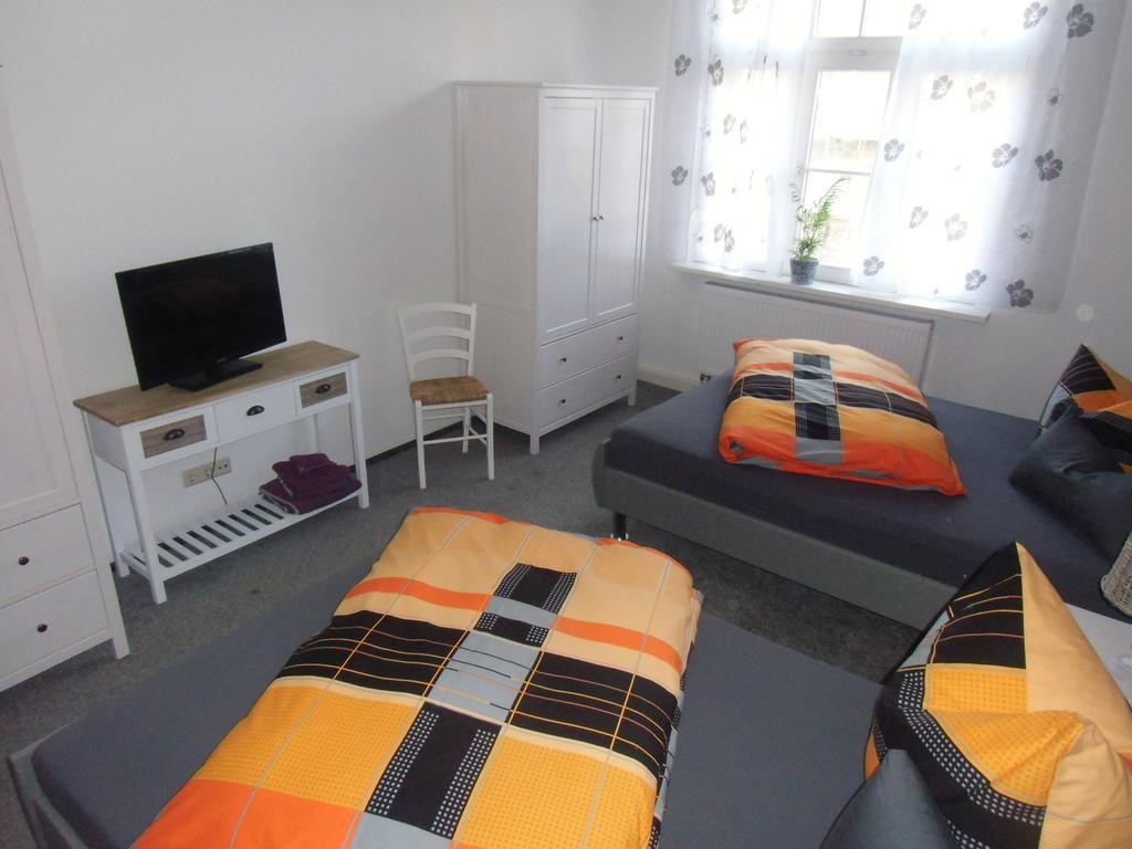 Udos Gaestewohnung コットブス 部屋 写真
